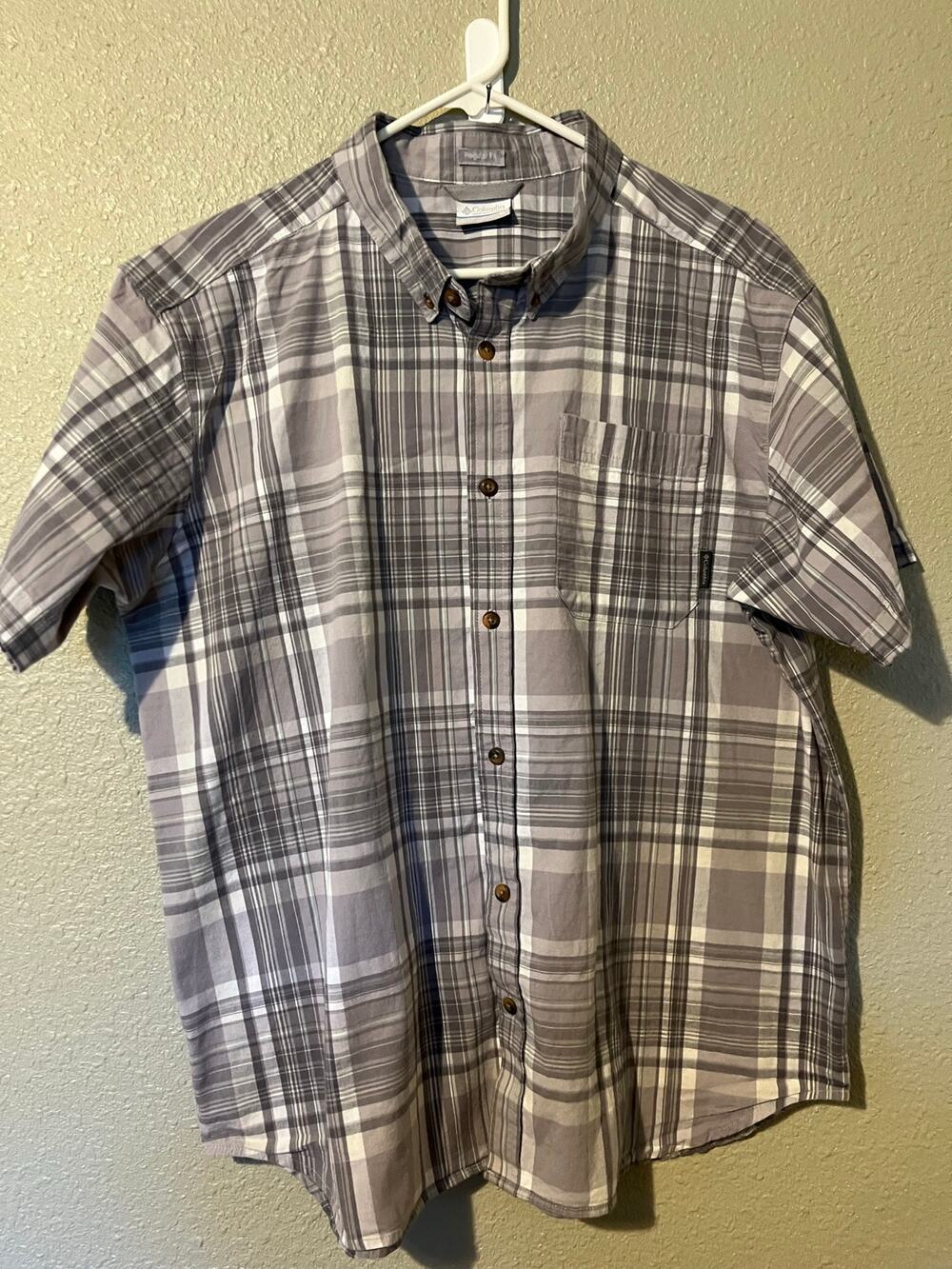 Columbia men’s button front casual shirt size extra large